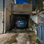 With A View And Parking Apartman Tromsø