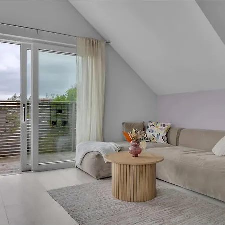 With A View And Parking ترومسو