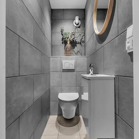 شقة With A View And Parking *